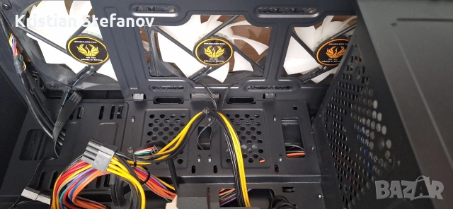 Геймърски Компютър/i3-12100F/RX 6500 XT/16GB RAM/SSD + HDDГеймърски компютър за игри, снимка 6 - Геймърски - 55009202