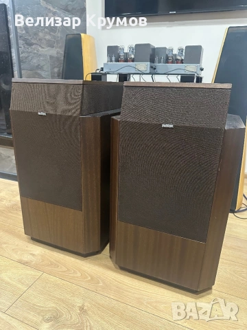 Тонколони Revox Agora B
