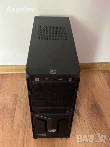 Кутия за компютър Cooler Master (отлично състояние), снимка 3 - Захранвания и кутии - 54978449