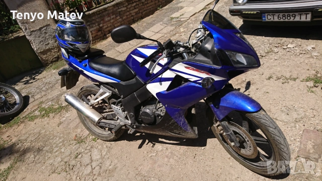 На 6 хил.км Хонда CBR125R, снимка 2 - Мотоциклети и мототехника - 54754379