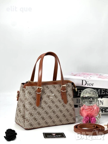 чанти Guess ✨⭐️ ➡️25cm⬆️18cm✨ 🌟, снимка 3 - Чанти - 55229471
