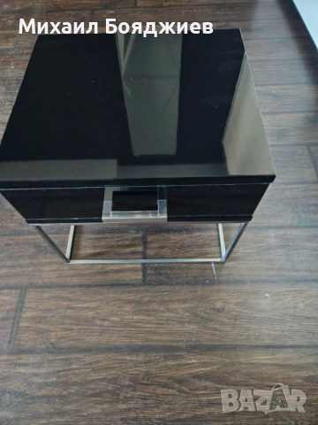 Нощни шкафчета 2 бр черни, снимка 2 - Шкафове - 54078978