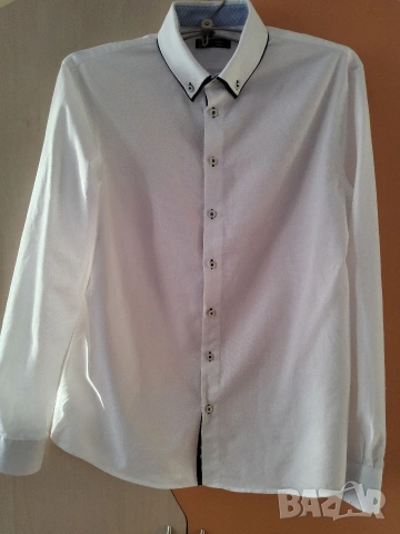 Две мъжки, маркови ризи на BOSS и celio р-р XL, снимка 11 - Ризи - 54349752