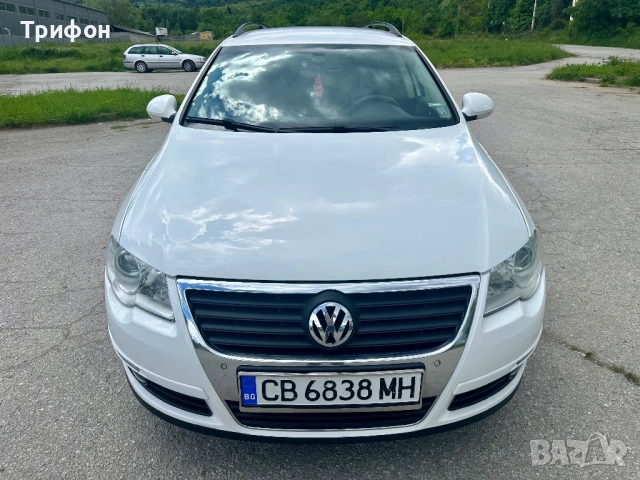 VW Passat - 2.0 TDI - BMP - Highline - TOP Поддържан !, снимка 3 - Автомобили и джипове - 54591815