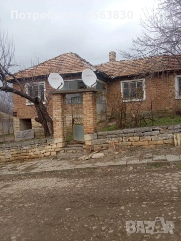 Продавам къща, снимка 3 - Къщи - 55004169