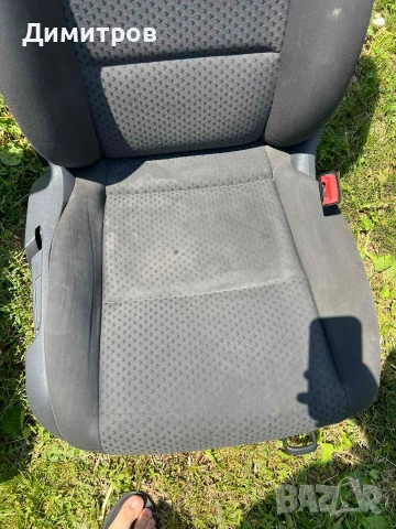 Седалки за Volkswagen Touran 2003-2007, снимка 11 - Части - 55051937
