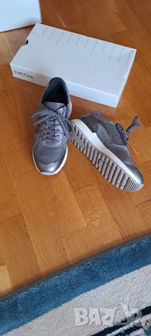 Нови обувки GEOX от естествена кожа, номер 39., снимка 2 - Маратонки - 54088014