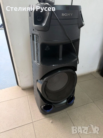 270366  SONY MHC-V43D преносима караоке тонколона   -цена 449,84 лв или 230 евро   - с дистанционно 