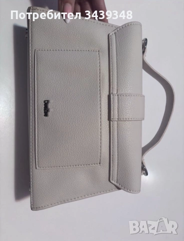 Дамска малка  чанта бяла, снимка 5 - Чанти - 54295294