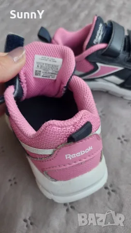Маратонки за момиче Reebok, снимка 3 - Детски маратонки - 55307859
