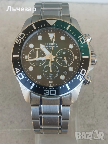Продавам часовник Lorus chronograph 