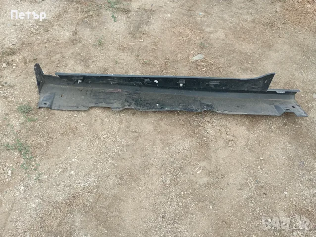 Десен праг предна част Форд транзит канект ford transit connect DT11-R10258-  A, снимка 2 - Части - 55619376