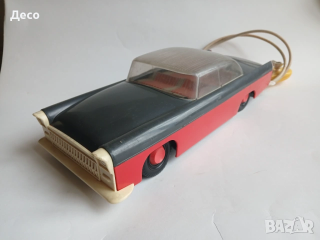 Стара пластмасова играчка Чайка Газ 13- Норма Талин. 