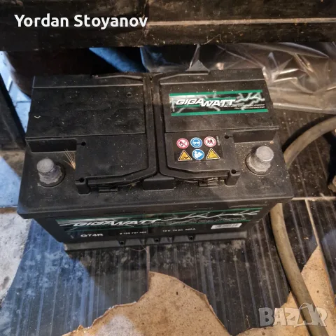 Акумулатор нов от бракуван автомобил. В гаранция.