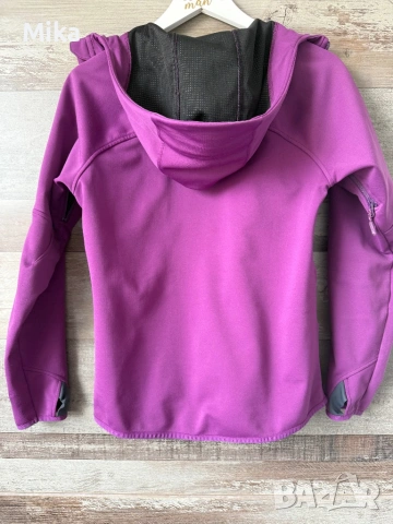 Дамско преходно яке Mammut M размер, снимка 2 - Якета - 54198809