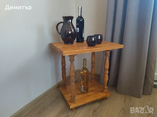 Ръчно изработена помощна масичка !!!