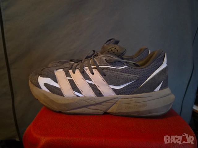 Adidas-последен модел-номер44, снимка 2 - Маратонки - 54726848