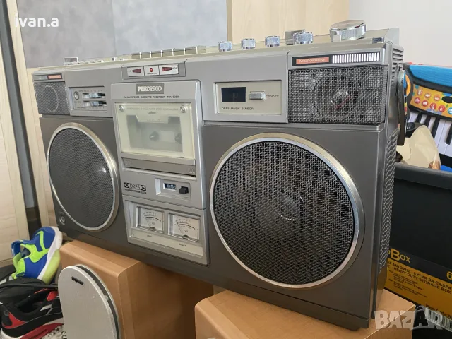 Hitachi TRK-8280, снимка 4 - Радиокасетофони, транзистори - 55372314