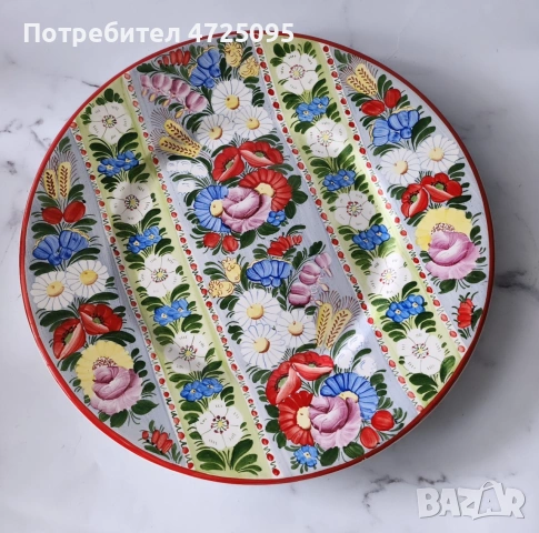 Чиния за стена с печат