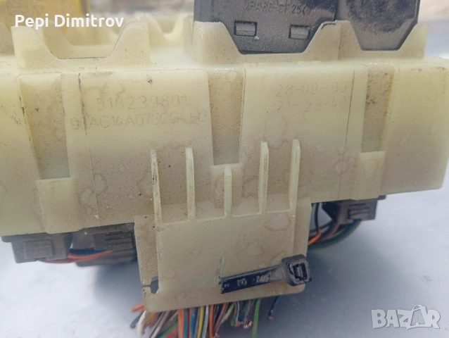 Бушонна Кутия Форд Фокус Мк1 - 518239801 - 98AG14A073 N