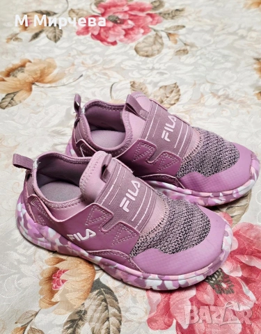 Детски маратонки FILA, размер 29, снимка 3 - Детски маратонки - 54749706