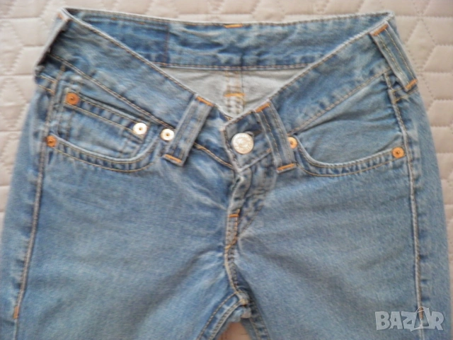 Levi's оригинални дамски дънки W26/L32 и W28/L32, снимка 11 - Дънки - 54391456