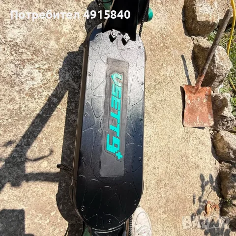 Тротинетка е Vsett 9+, снимка 3 - Велосипеди - 55625930