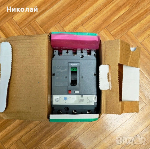 Автоматичен прекъсвач Schneider 100A Шнайдер, снимка 2 - Други машини и части - 54920637