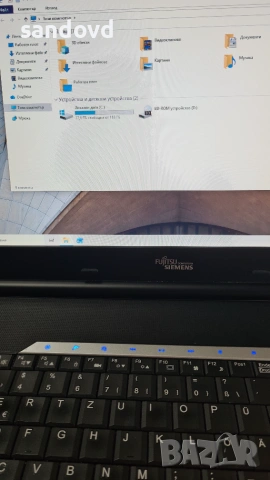 Голям лаптоп FUJITSU-amilo xi3650 18,4 in. цена 70евро, снимка 5 - Лаптопи за дома - 55103891