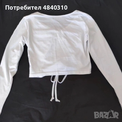 Бял къс топ с дълги ръкави , снимка 2 - Корсети, бюстиета, топове - 54698532