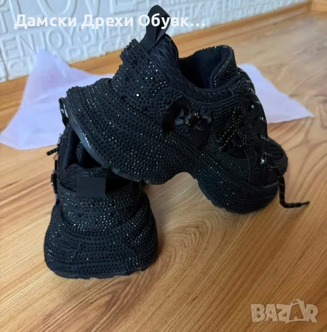 Дамски маратонки с камъчета по модел на Balenciaga , снимка 2 - Маратонки - 55051248