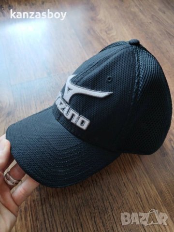 MIZUNO NEW ERA - страхотна мъжка шапка КАТО НОВА, снимка 3 - Шапки - 54697209