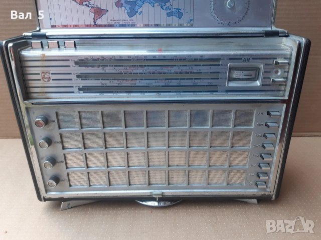 Рядко радио PHILIPS TRANSWORLD DE LUXE , ФИЛИПС, снимка 2 - Антикварни и старинни предмети - 55184734
