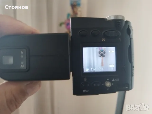Камери Nikon COOLPIX E4500, E-995 Japan, снимка 15 - Фотоапарати - 55313915