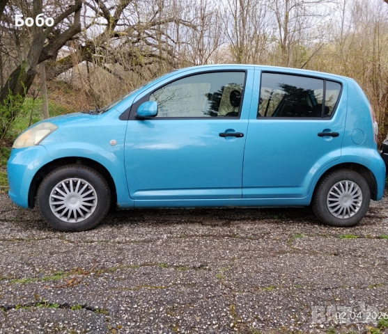 Daihatsu Sirion 1.0 СПЕШНО, снимка 2 - Автомобили и джипове - 54076049