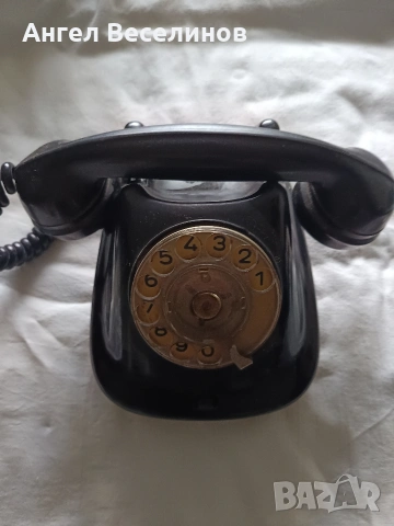 телефон -стар 60-70г., снимка 2 - Калъфи, кейсове - 54060362
