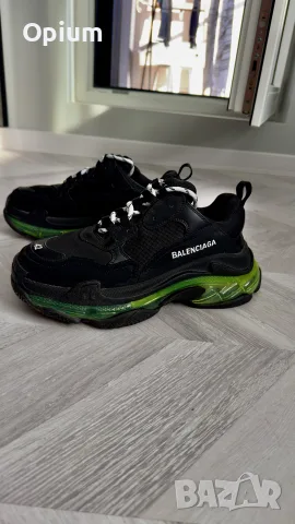 Balenciaga Triple S