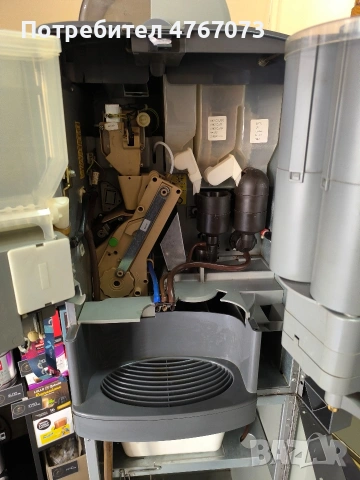 кафемашина Зануси, снимка 2 - Кафемашини - 54120456