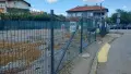 Ограден ъглов имот под наем, около 200 кв.м, до 5-то училище в Монтана, снимка 5