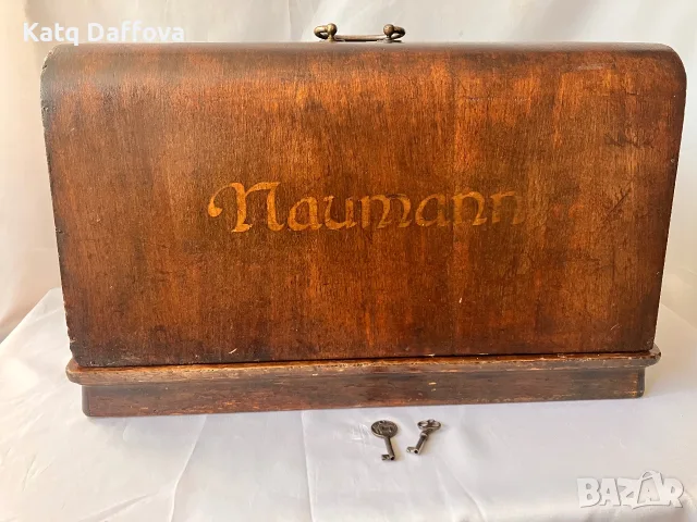 Рядък колекционерски модел Naumann – работеща, с ориг. аксесоари и ключове