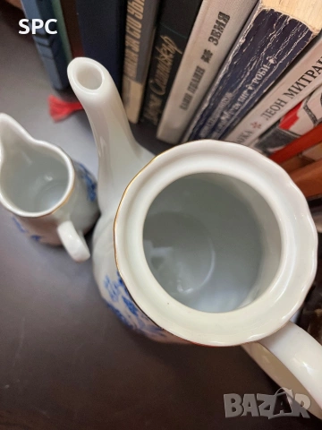 Порцеланови вази ,чайници и др., снимка 2 - Прибори за хранене, готвене и сервиране - 54331244