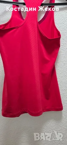 Дамско оригинално потниче. Като ново. Nike PRO , снимка 4 - Потници - 55658203