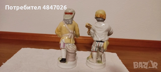 Порцеланови фигурки Royal München 2бр , снимка 3 - Колекции - 54857635
