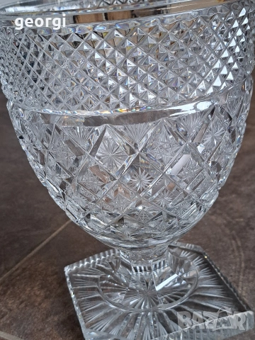 масивна кристална фасетирана ваза със столче Bohemia , снимка 2 - Вази - 54164030