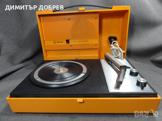 СТАР РЕТРО ПРЕНОСИМ ГРАМОФОН КУФАР PHILIPS ALL TRANSISTOR 22GF210, снимка 2 - Антикварни и старинни предмети - 54633438