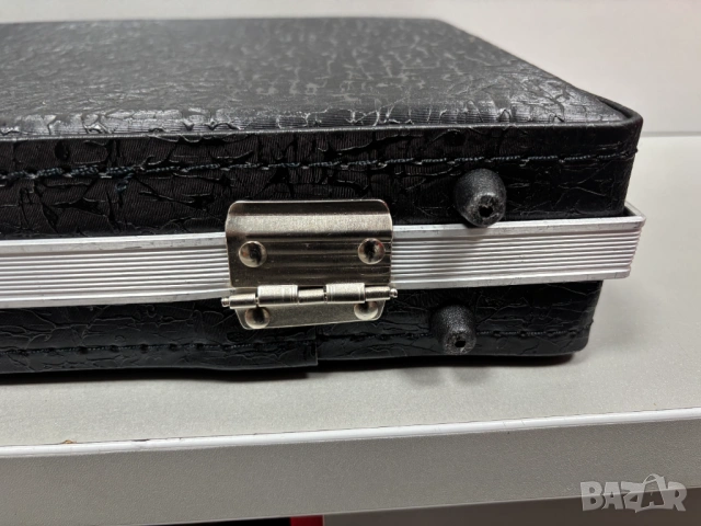 НОВ! Твърд Ретро Дипломатически Куфар , снимка 12 - Куфари - 54090024