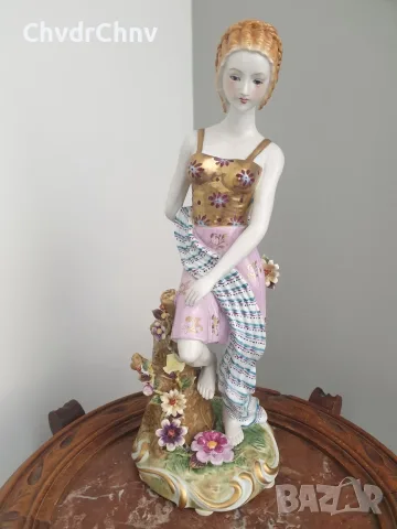 Meissen фигура 34см-1,5кг/Майсен порцеланова статуетка на момиче с цветя
