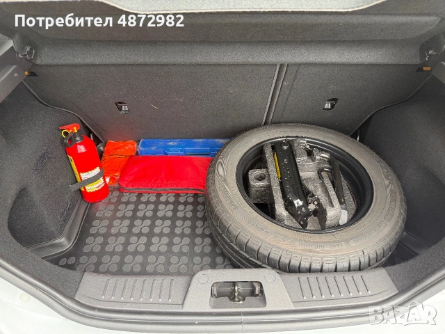 Ford Fiesta 1.4 LPG 2014, снимка 11 - Автомобили и джипове - 55125013