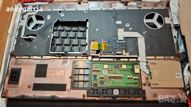 Dell Precision 7530 На части, наличното е описано, снимка 2 - Части за лаптопи - 53961106