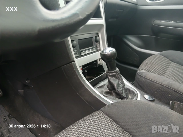 Пежо 307 SW, снимка 9 - Автомобили и джипове - 54369524